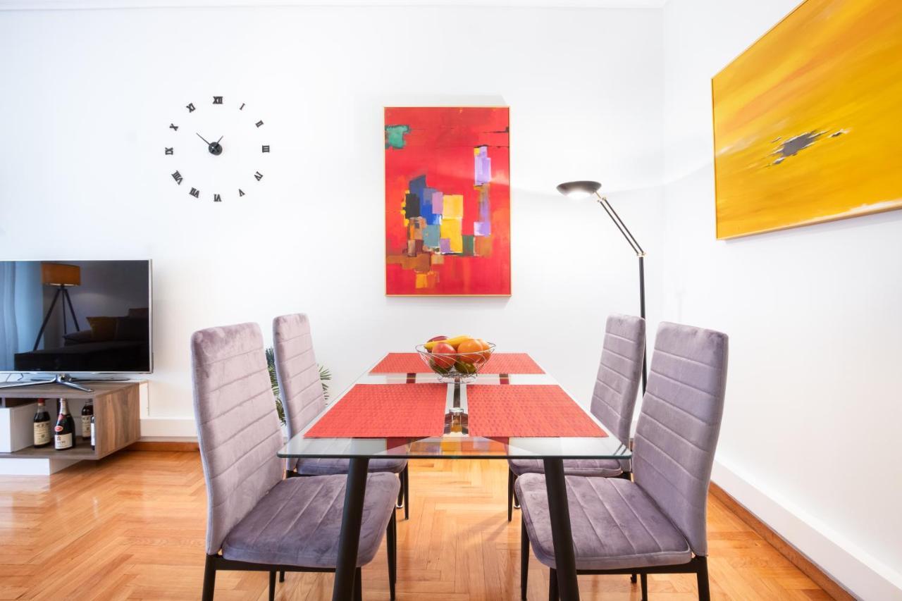 Modern Near Center Apartment