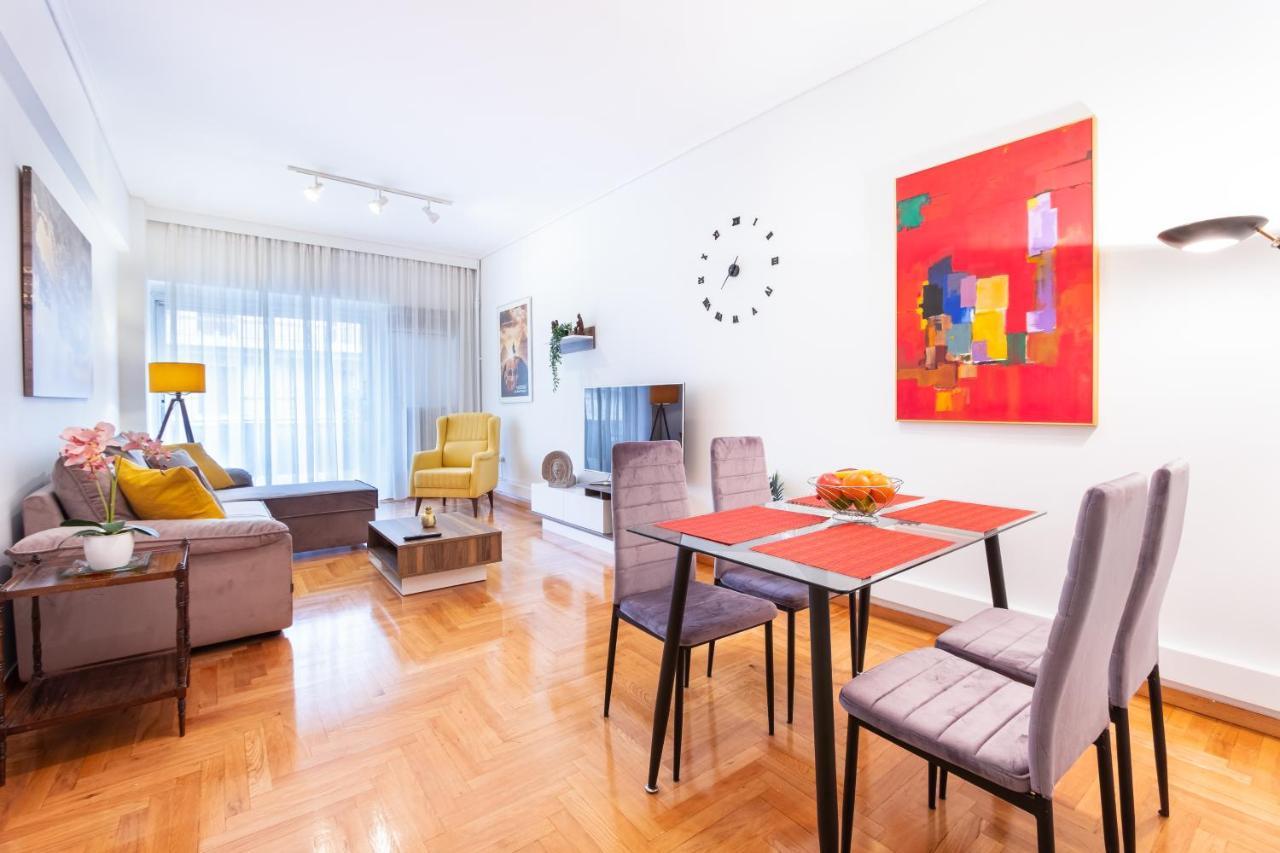 Modern Near Center Apartment